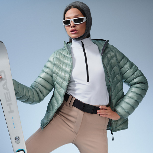 Woman wearing a Head ski jacket